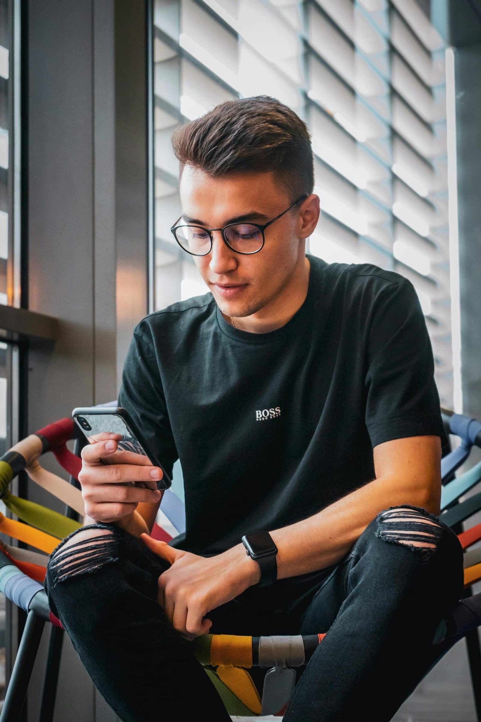 digital addiction therapy, phone addiction, digital detox